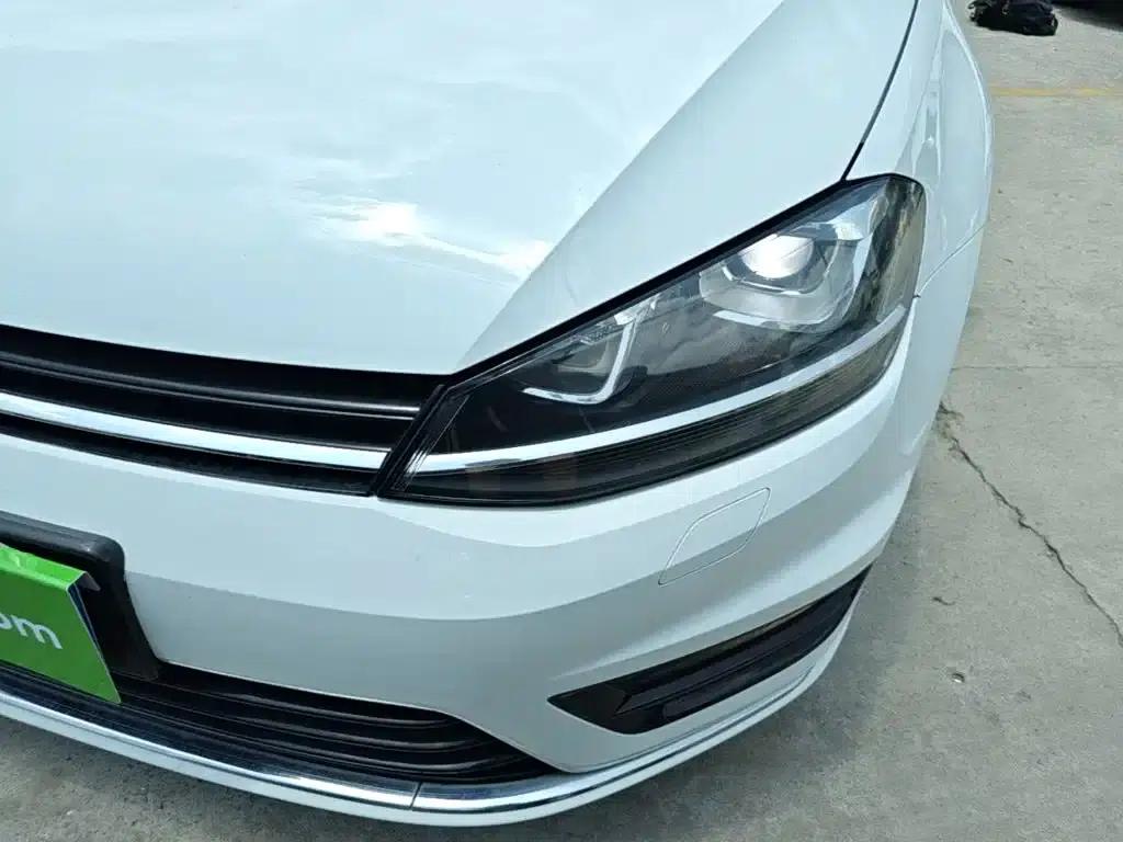 2017 Golf 280TSI Automatic R-Line Millionth Unit Edition — миниатюра 24