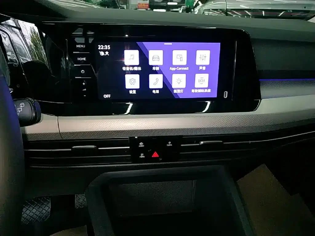2023 Golf Facelift 280TSI DSG Pro — миниатюра 13