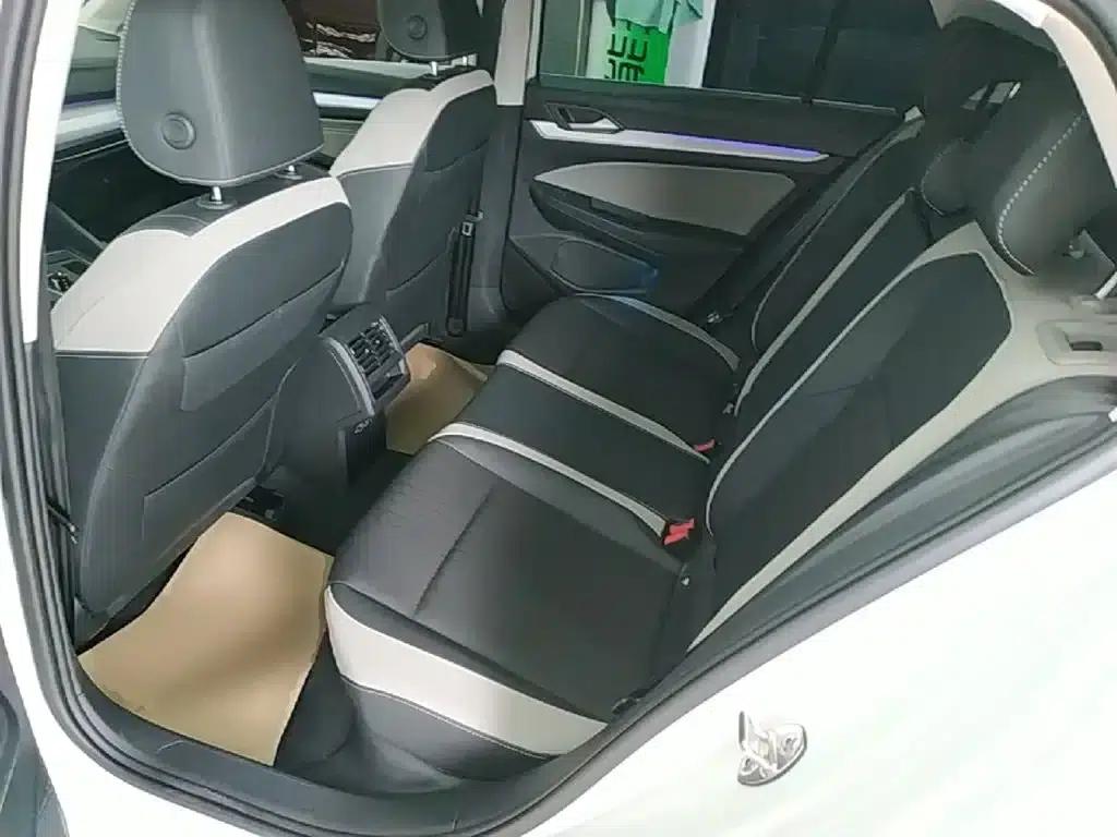 2023 Golf Facelift 280TSI DSG Pro — миниатюра 17