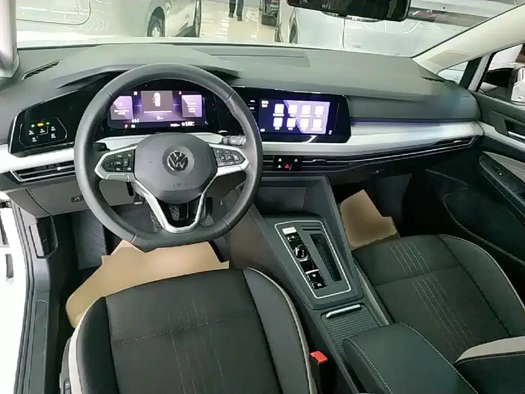 2023 Golf Facelift 280TSI DSG Pro — миниатюра 10