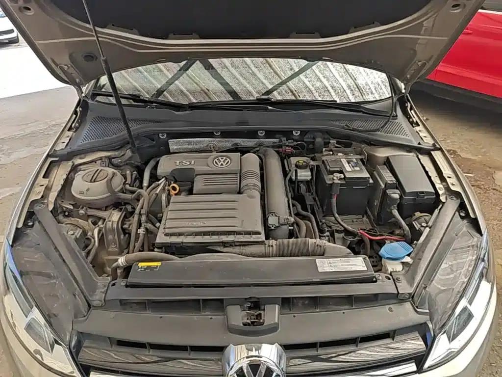 2016 Golf 230TSI Automatic Comfort — миниатюра 20