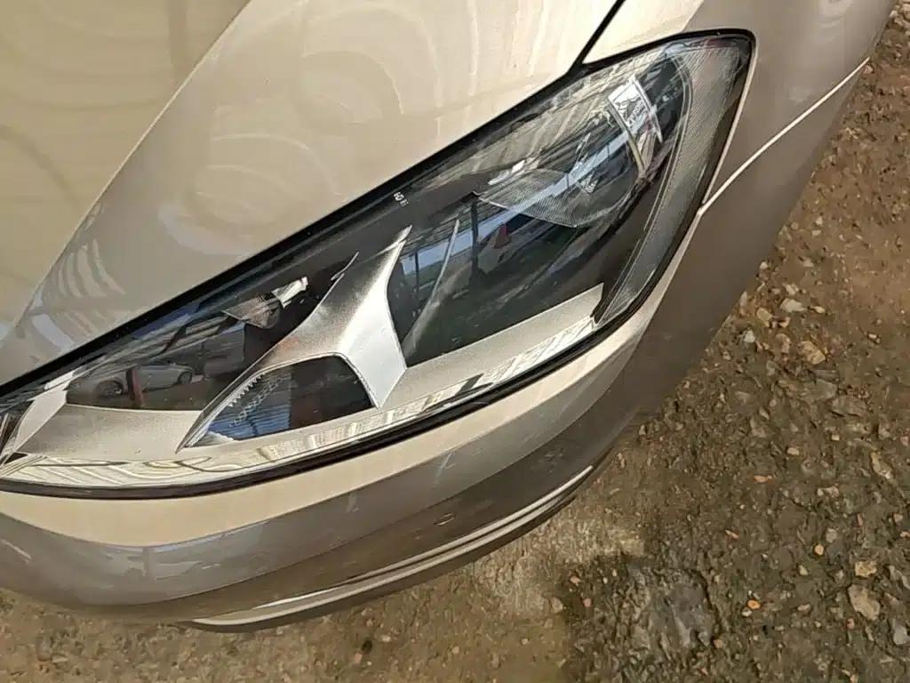 2016 Golf 230TSI Automatic Comfort — миниатюра 24