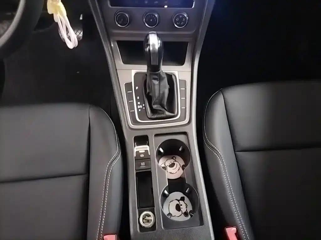 2016 Golf 1.6L Automatic Fashion Edition — миниатюра 14