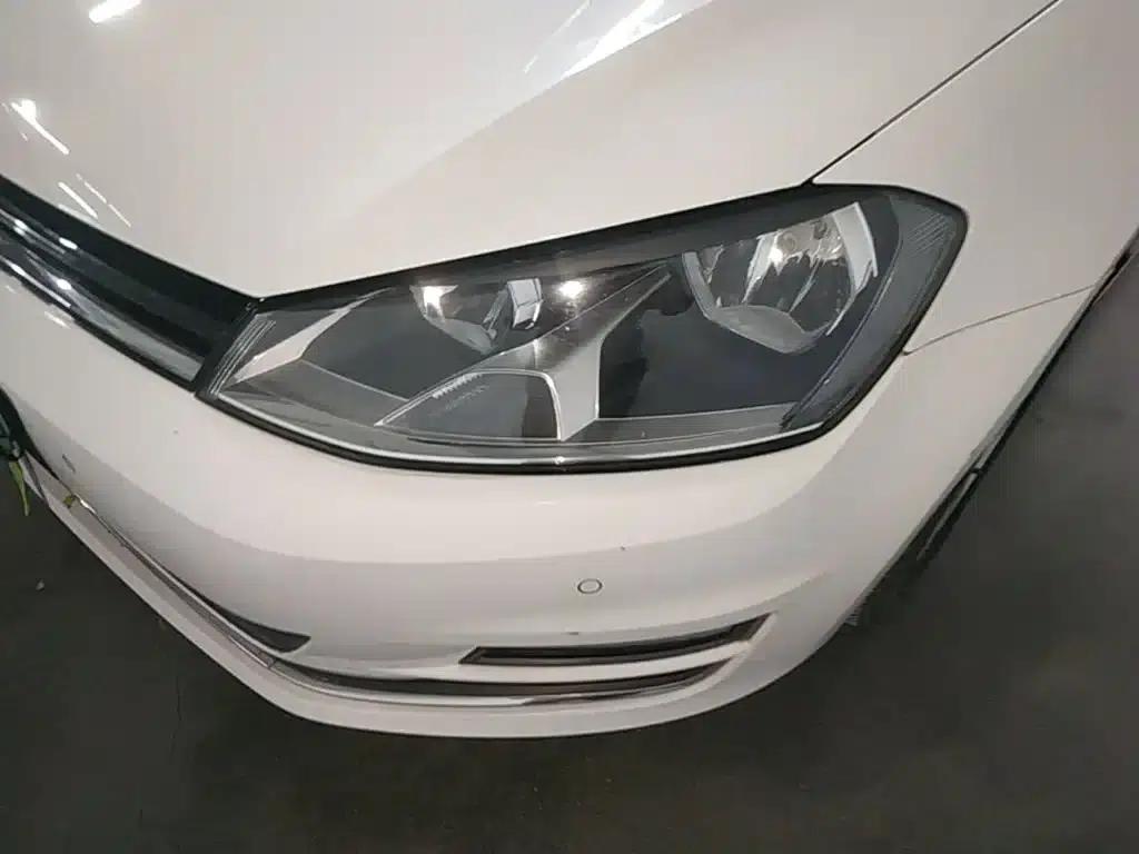2017 Golf 1.6L Automatic Comfort Millionth Unit Commemorative Edition — миниатюра 24