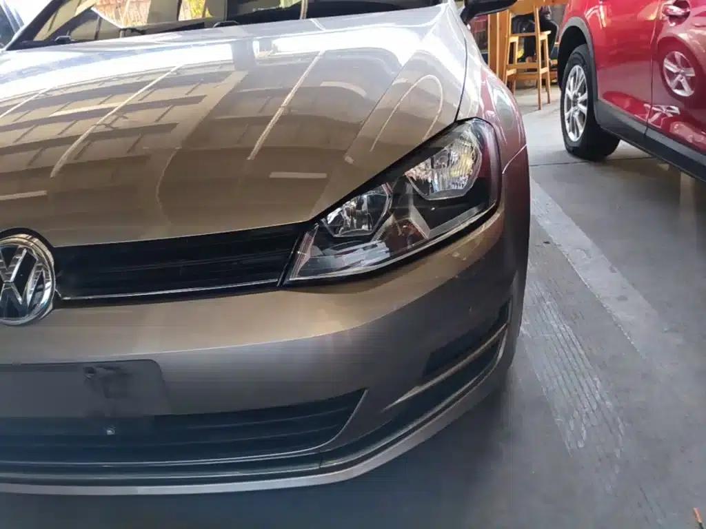 2016 Golf 230TSI Automatic Comfort — миниатюра 24
