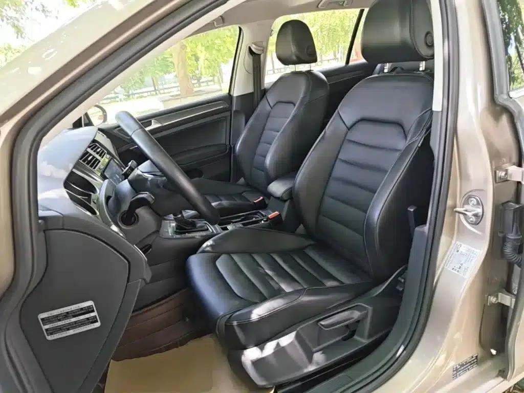 2015 Golf 1.4TSI Automatic Luxury — миниатюра 15