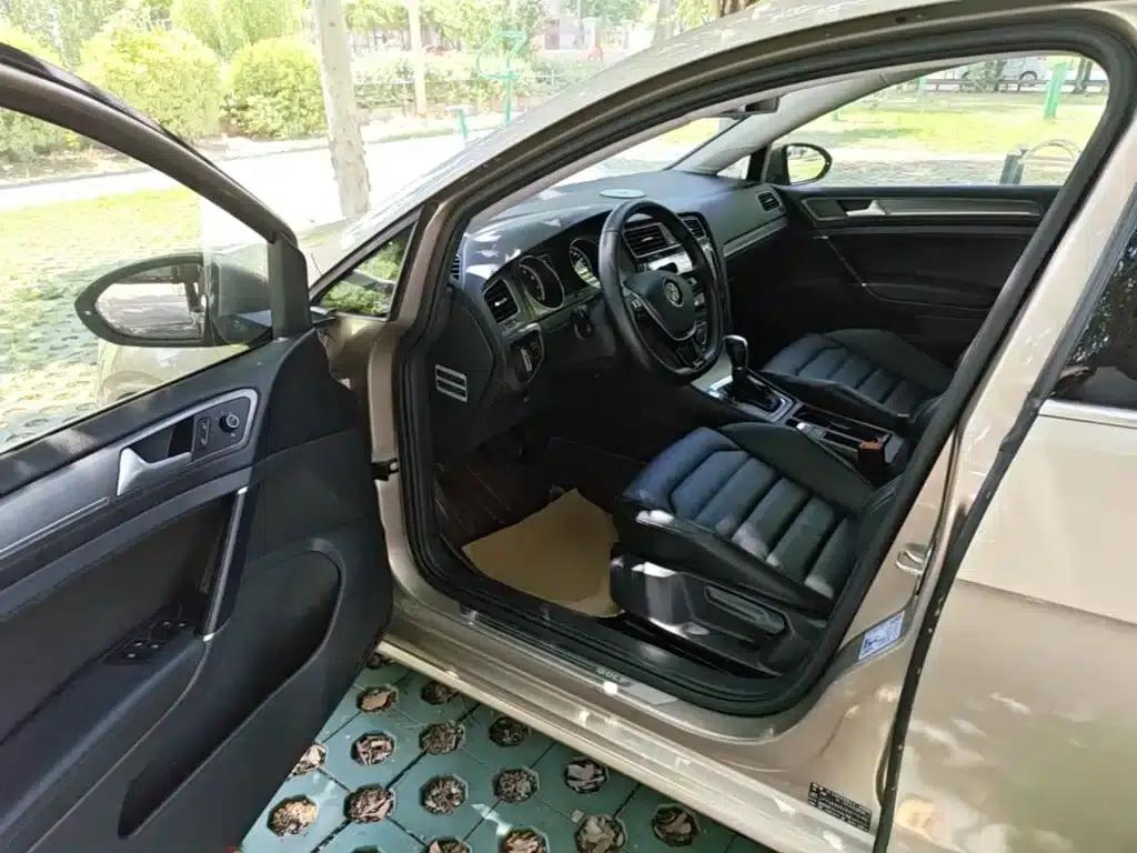 2015 Golf 1.4TSI Automatic Luxury — миниатюра 16