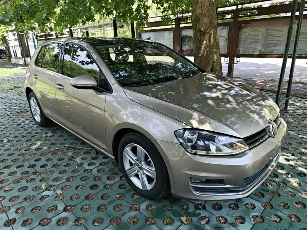 2015 Golf 1.4TSI Automatic Luxury — миниатюра 4