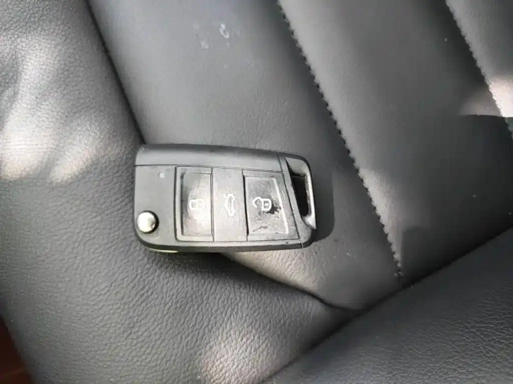 2015 Golf 1.4TSI Automatic Luxury — миниатюра 9