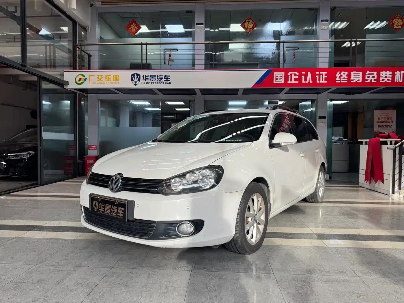 2011 Golf 1.4TSI Comfort Touring Edition (Imported) — миниатюра 1