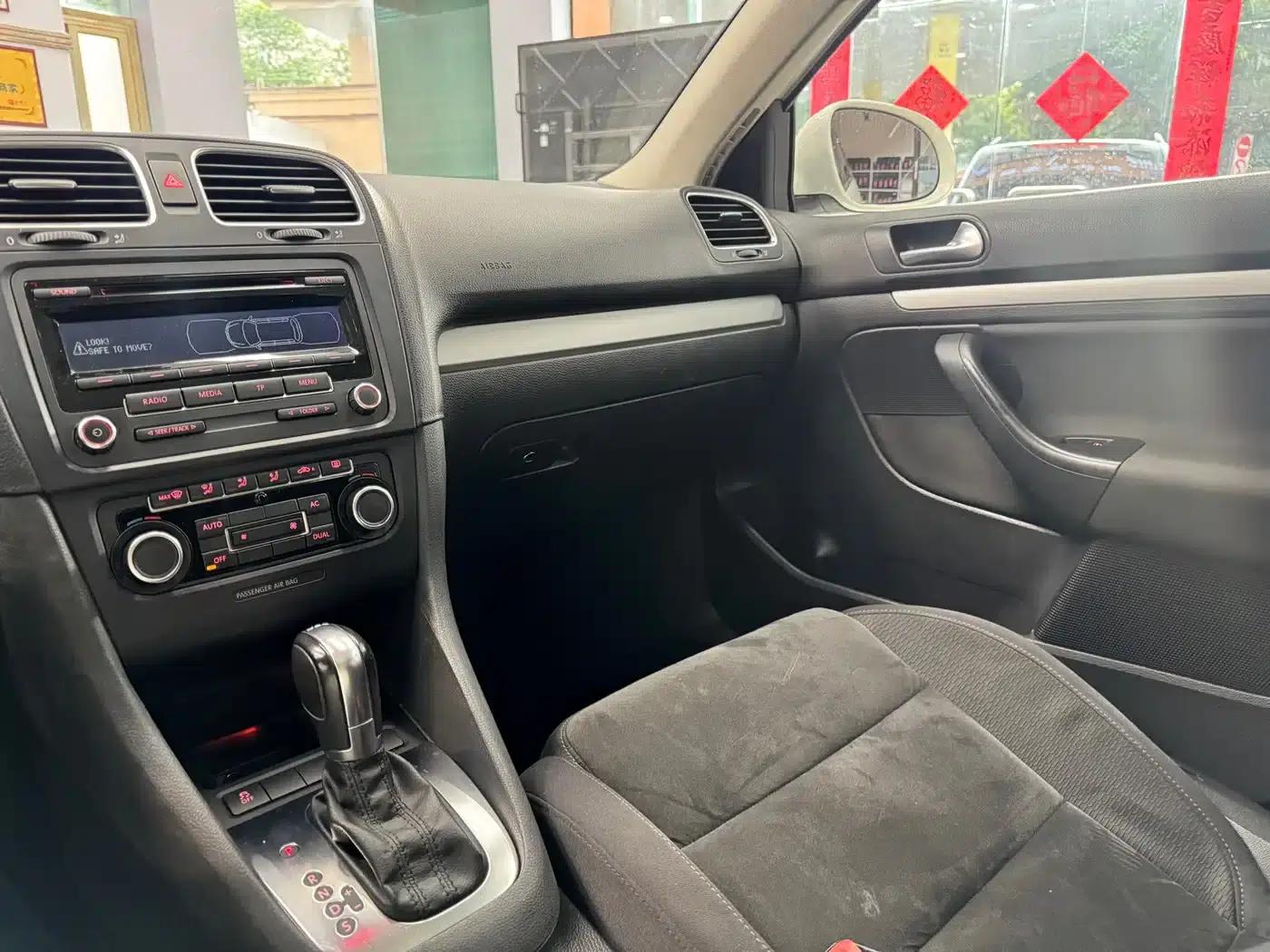 2011 Golf 1.4TSI Comfort Touring Edition (Imported) — миниатюра 15