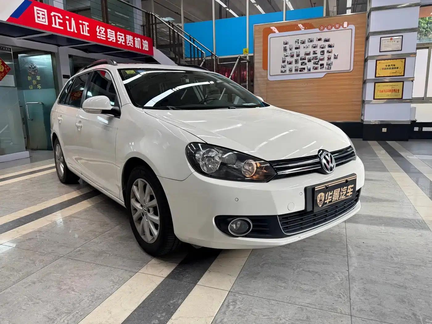 2011 Golf 1.4TSI Comfort Touring Edition (Imported) — миниатюра 19