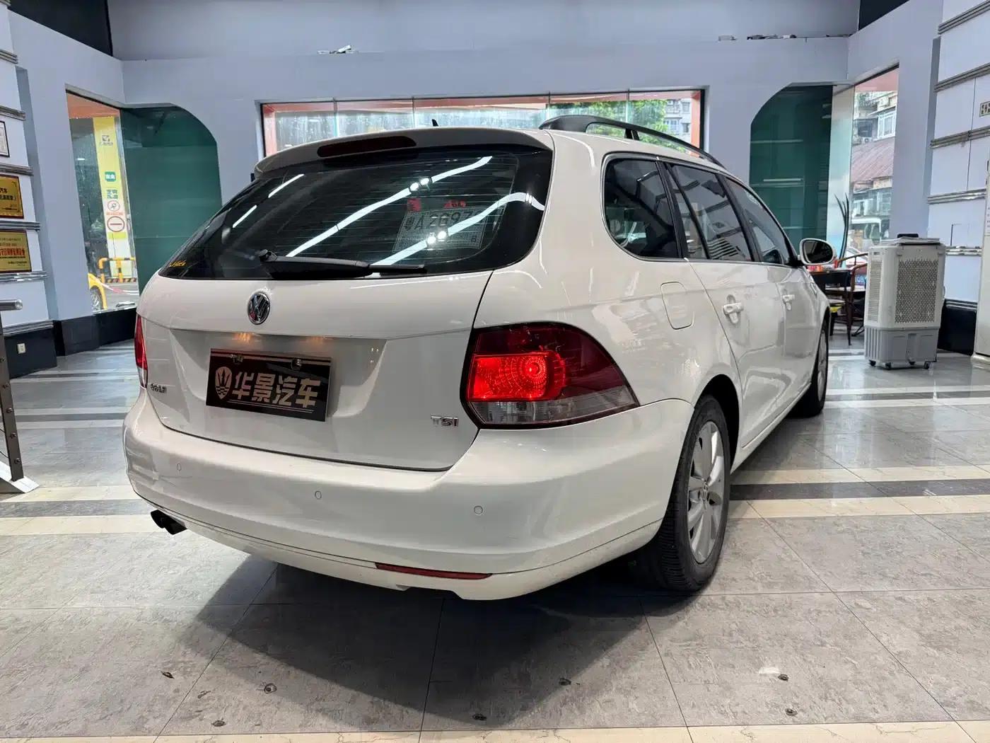 2011 Golf 1.4TSI Comfort Touring Edition (Imported) — миниатюра 4
