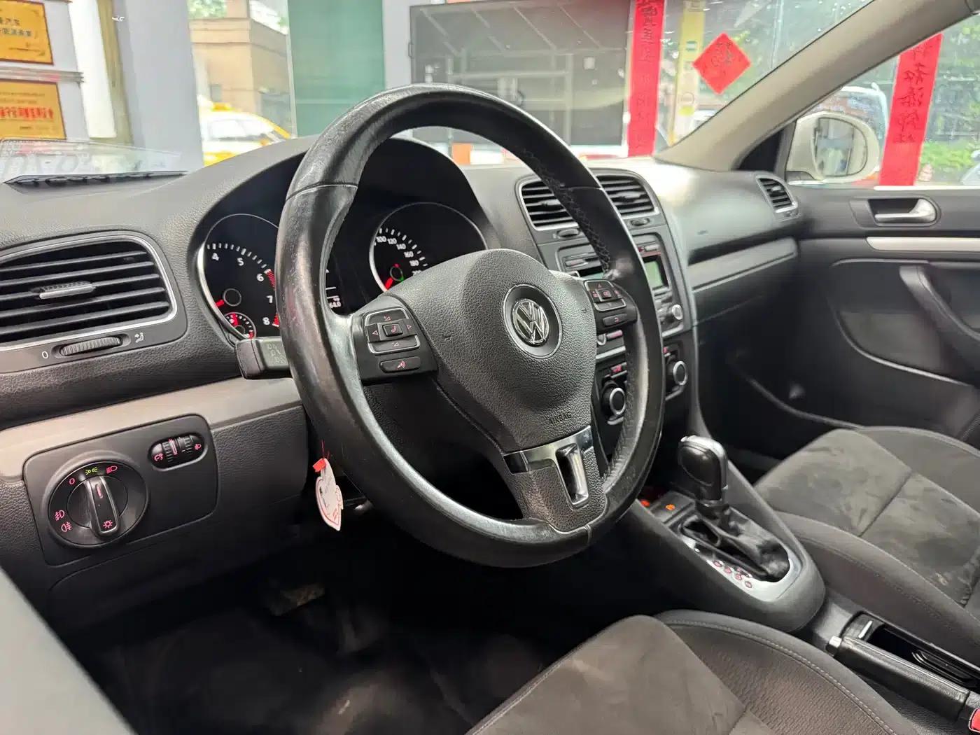 2011 Golf 1.4TSI Comfort Touring Edition (Imported) — миниатюра 10