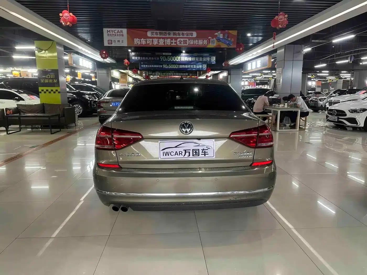 2016 Passat 280TSI DSG Premium Edition — миниатюра 3