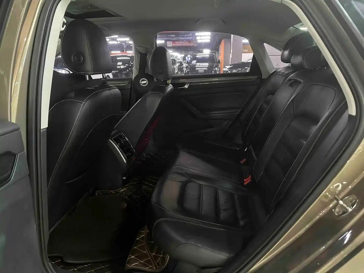 2016 Passat 280TSI DSG Premium Edition — миниатюра 6