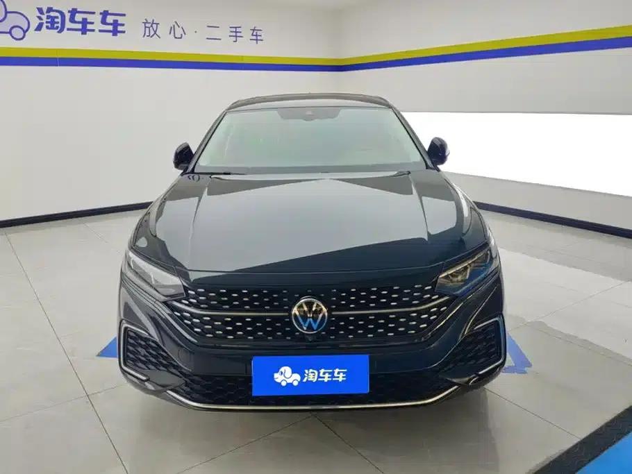 2023 Passat Facelift 330TSI Starry Sky Luxury Edition — миниатюра 2