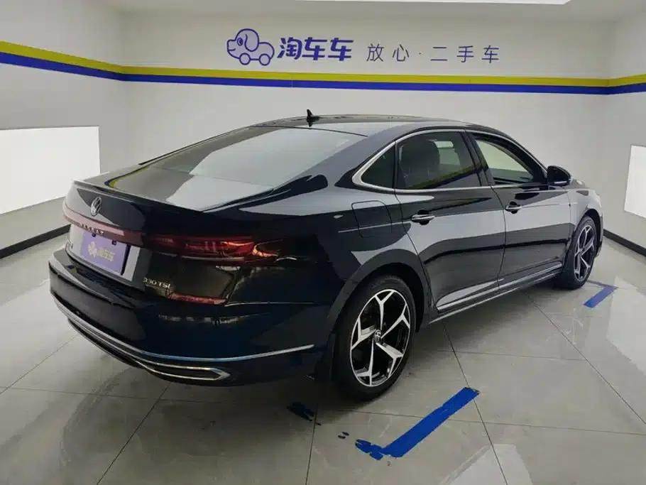 2023 Passat Facelift 330TSI Starry Sky Luxury Edition — миниатюра 3