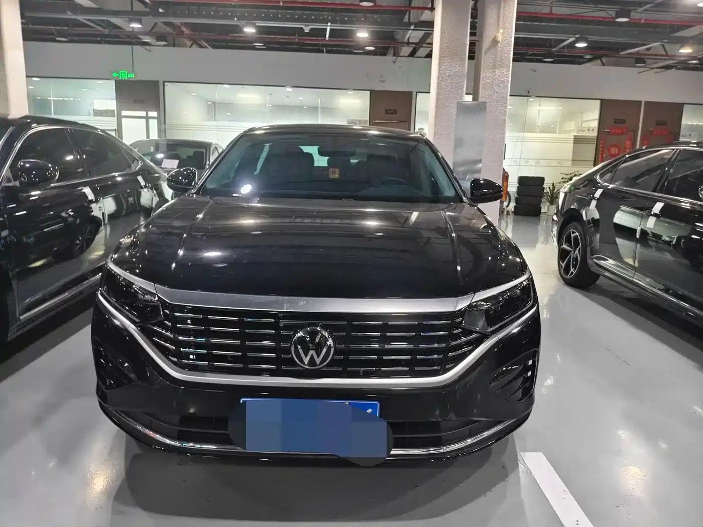 2024 Passat 330TSI Elite Edition — миниатюра 2