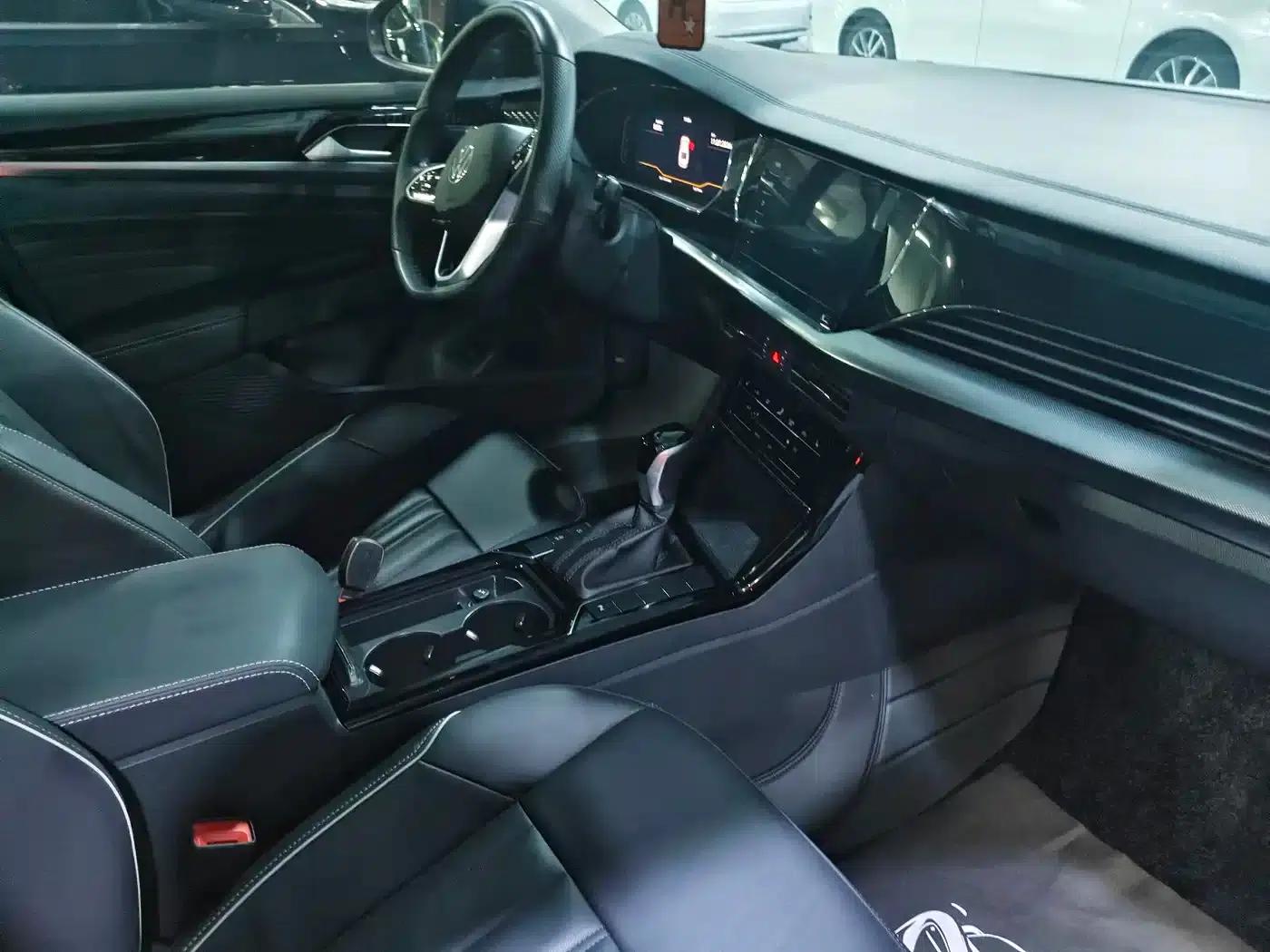 2024 Passat 330TSI Elite Edition — миниатюра 12