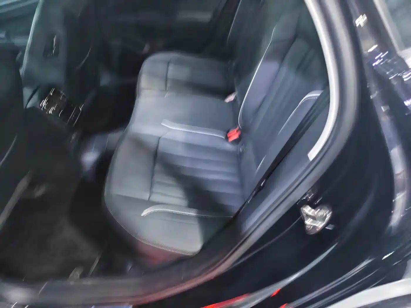 2024 Passat 330TSI Elite Edition — миниатюра 9