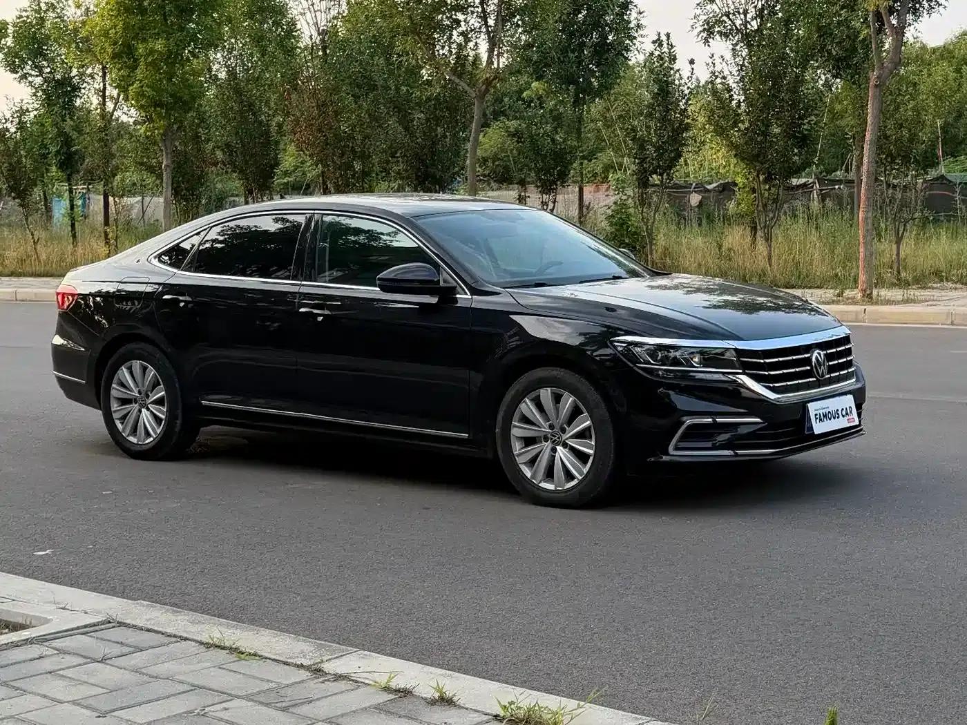 2021 Passat 330TSI Elite Edition — миниатюра 1