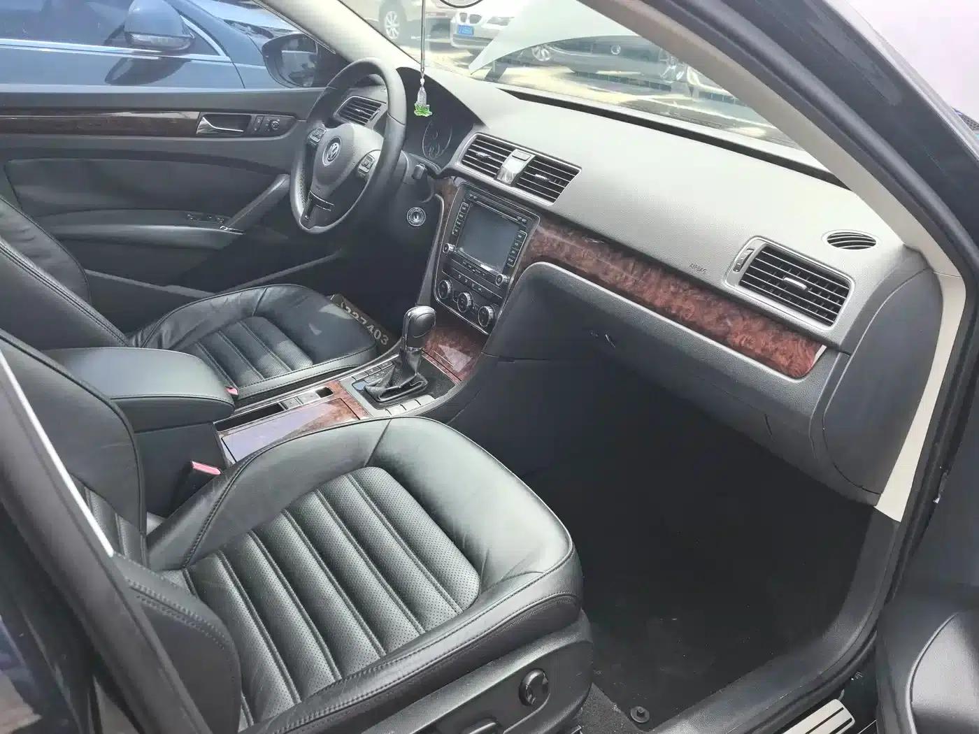 2013 Passat 1.8TSI DSG Premium Edition — миниатюра 12