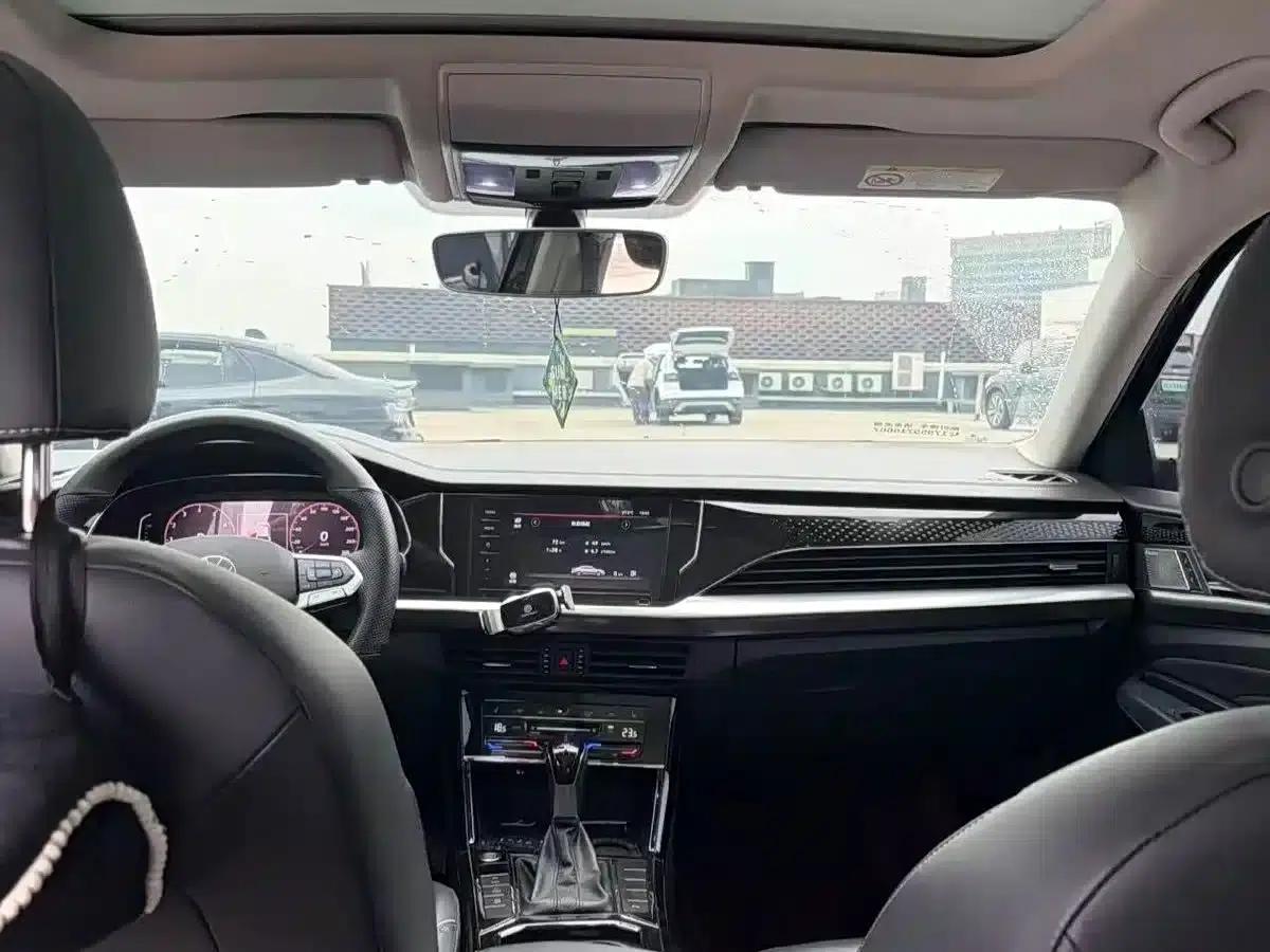 2022 Passat 330TSI Luxury Edition — миниатюра 4