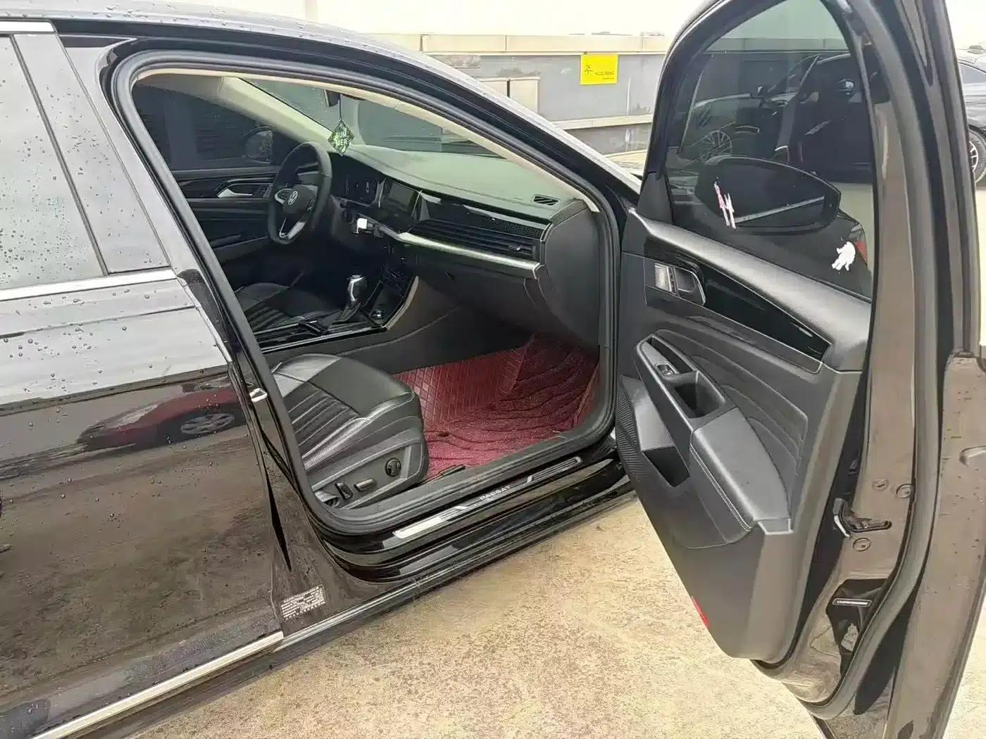 2022 Passat 330TSI Luxury Edition — миниатюра 5