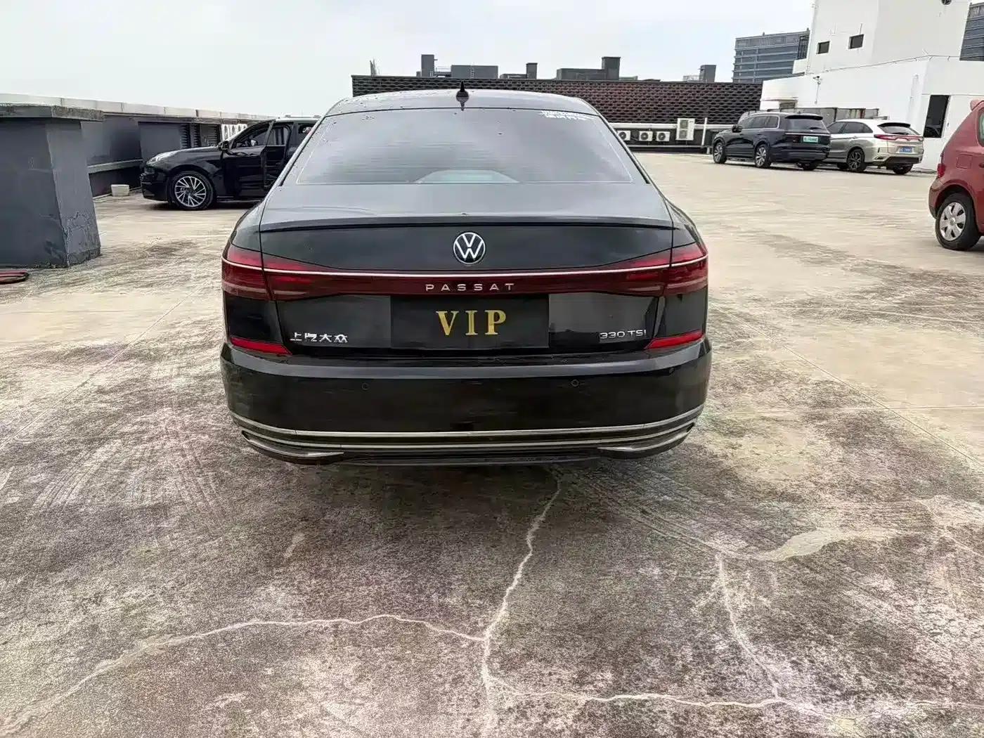 2022 Passat 330TSI Luxury Edition — миниатюра 8