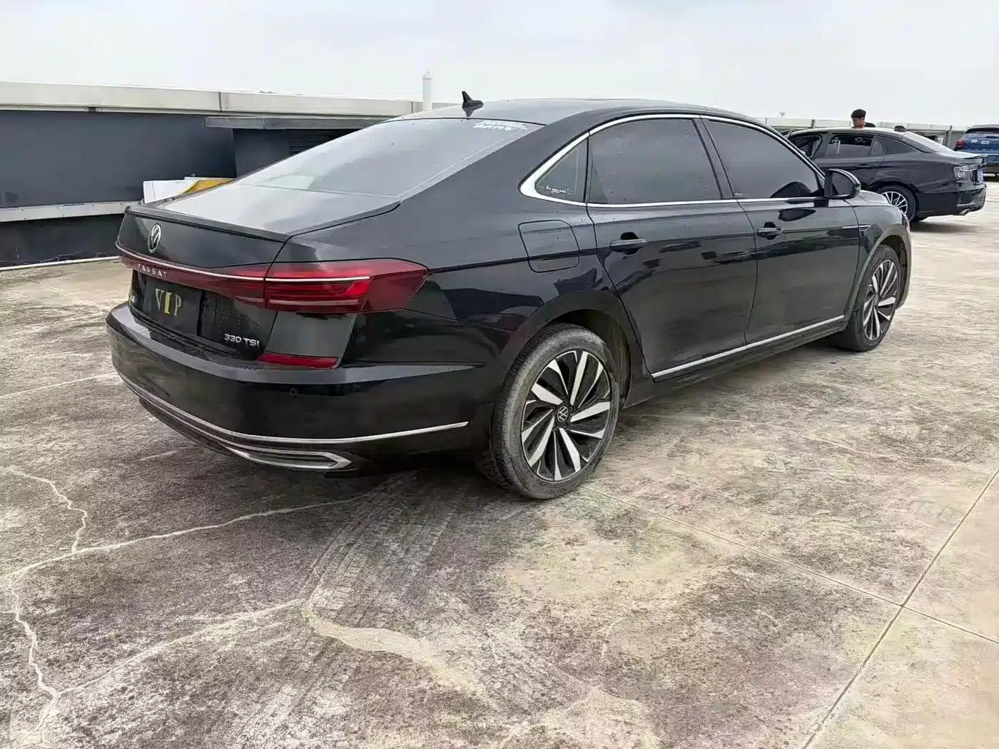 2022 Passat 330TSI Luxury Edition — миниатюра 10