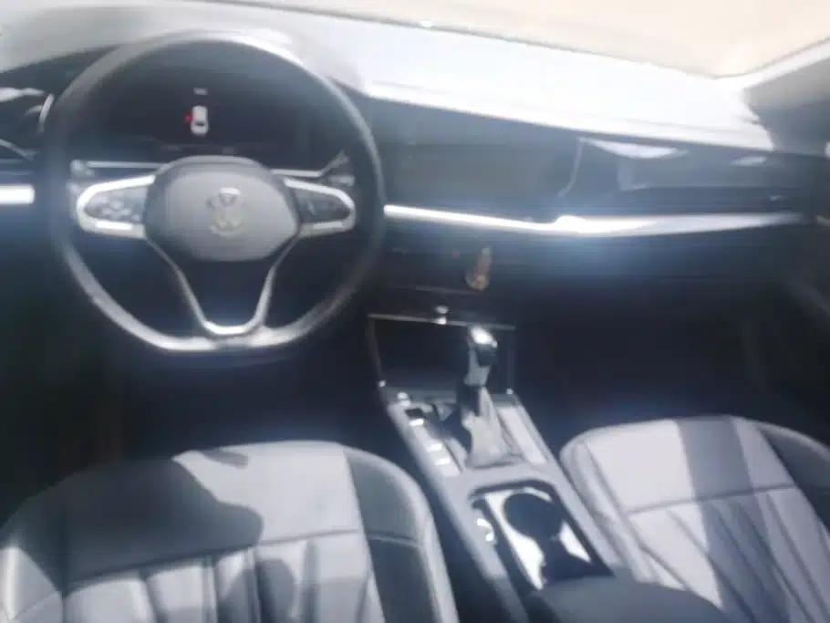 2025 Passat Outstanding Edition 380TSI Dragon Edition — миниатюра 12