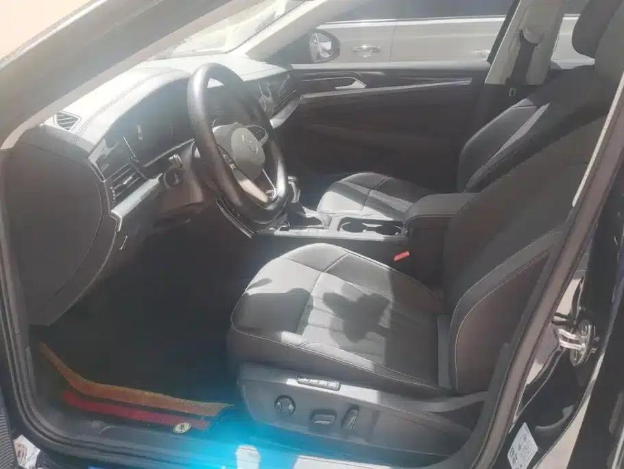 2025 Passat Outstanding Edition 380TSI Dragon Edition — миниатюра 9