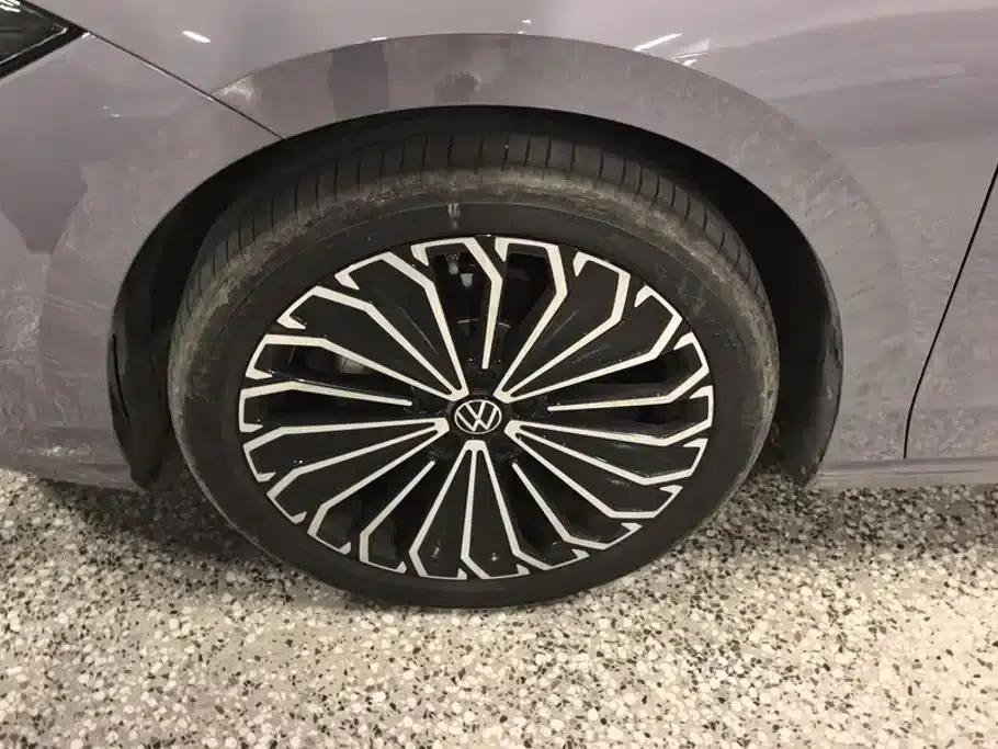 2025 Passat Pro 380TSI Dragon Edition — миниатюра 6