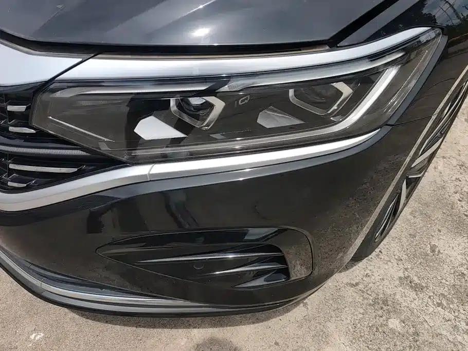 2024 Passat 380TSI Luxury Edition — миниатюра 5