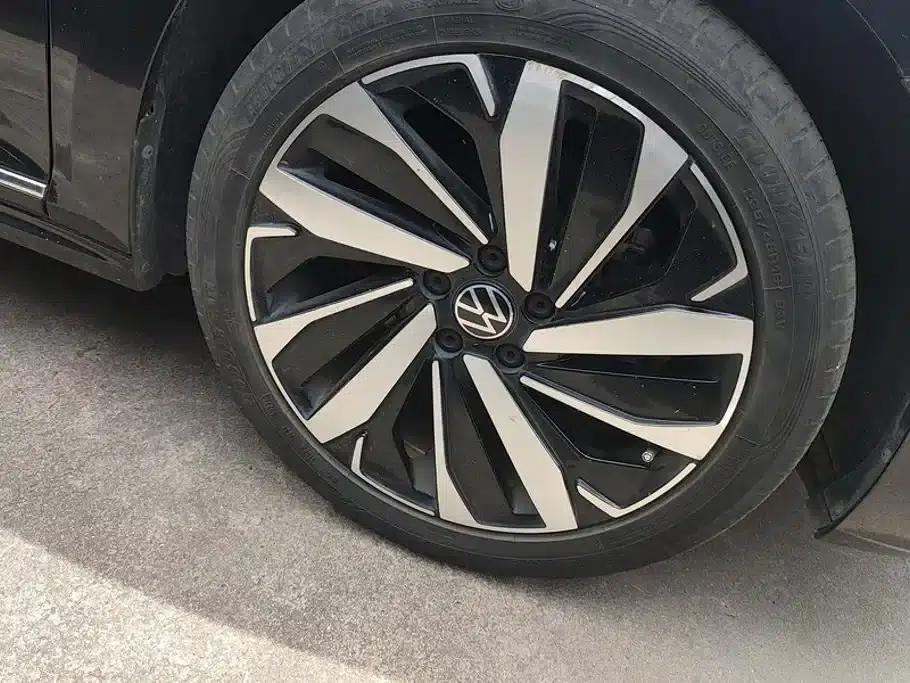 2024 Passat 380TSI Luxury Edition — миниатюра 6