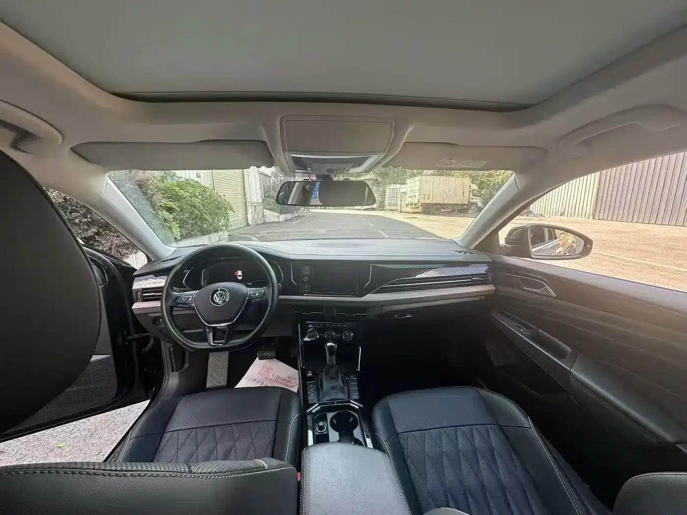 2019 Volkswagen Passat 330TSI Luxury Edition (China VI Emission Standard) — миниатюра 5