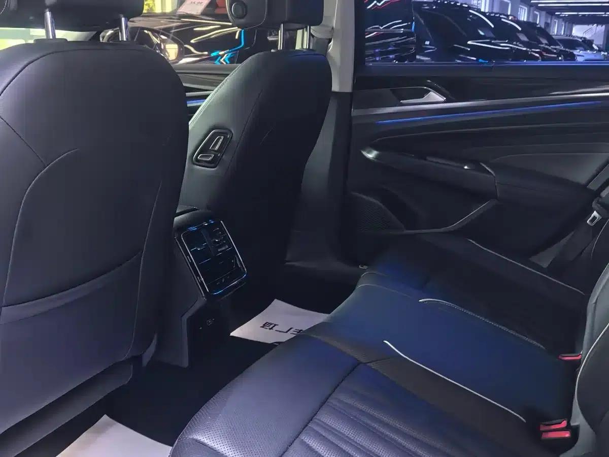 2022 Passat 330TSI Luxury Edition — миниатюра 6