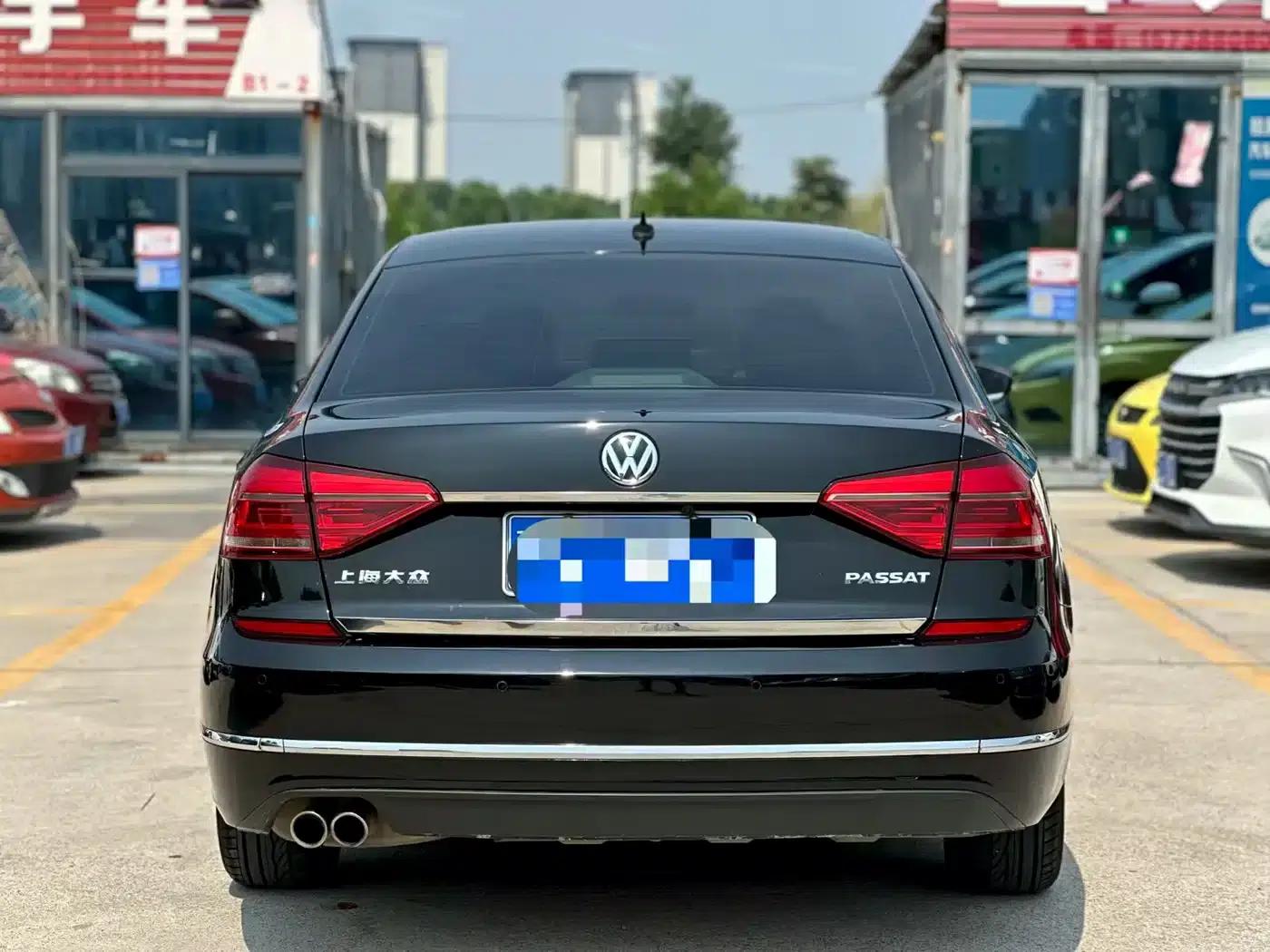2016 Passat 280TSI DSG Premium Edition — миниатюра 8