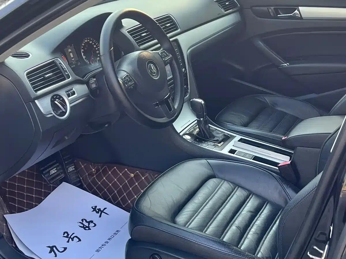 2014 Passat 1.8TSI DSG Royal Navigation Edition — миниатюра 4