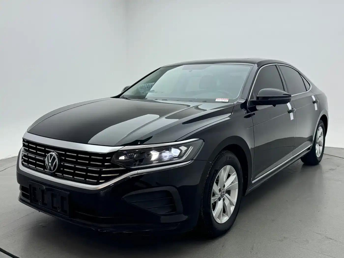 2022 Volkswagen Passat 280TSI Business Edition — миниатюра 1