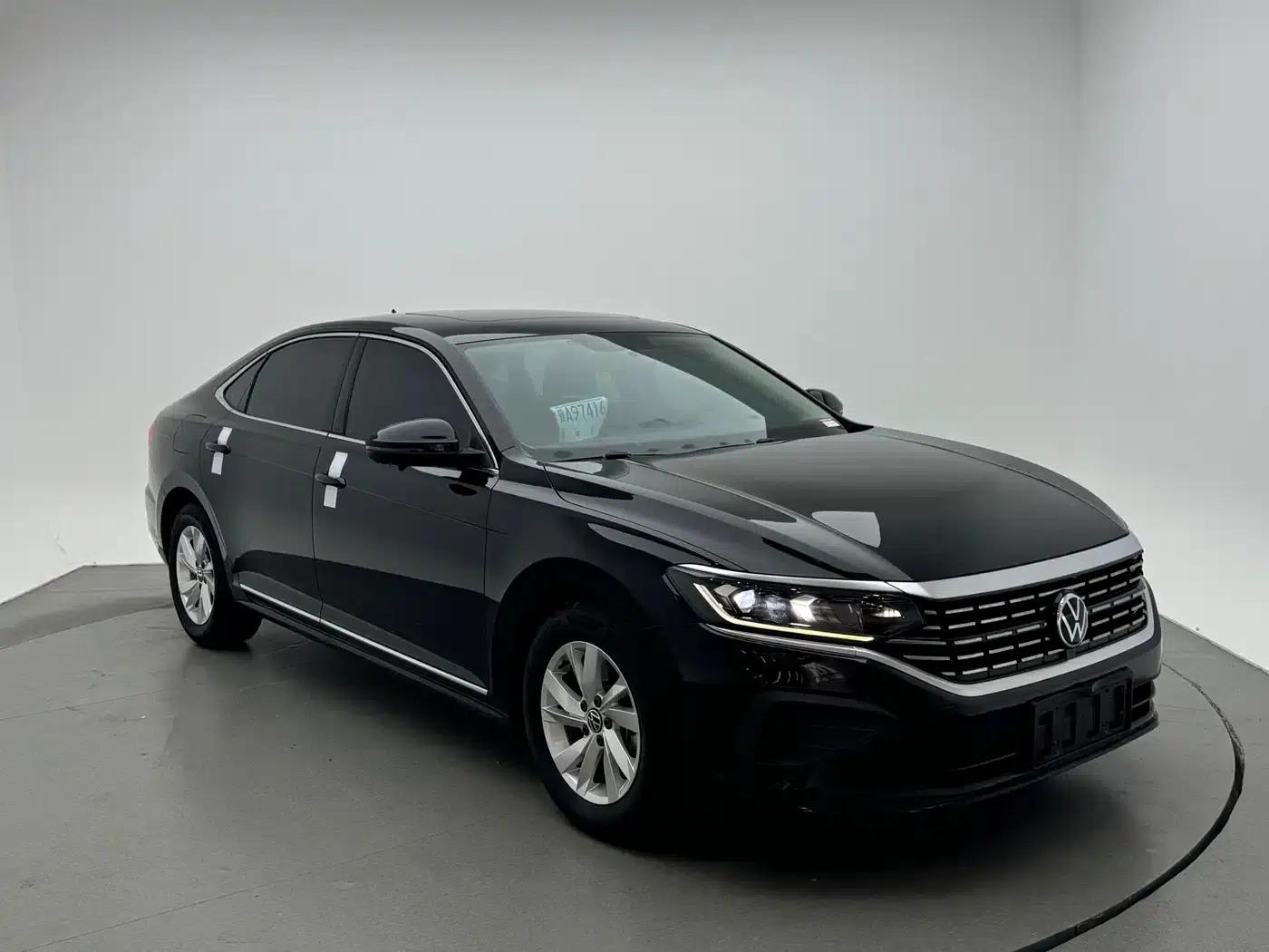 2022 Volkswagen Passat 280TSI Business Edition — миниатюра 2