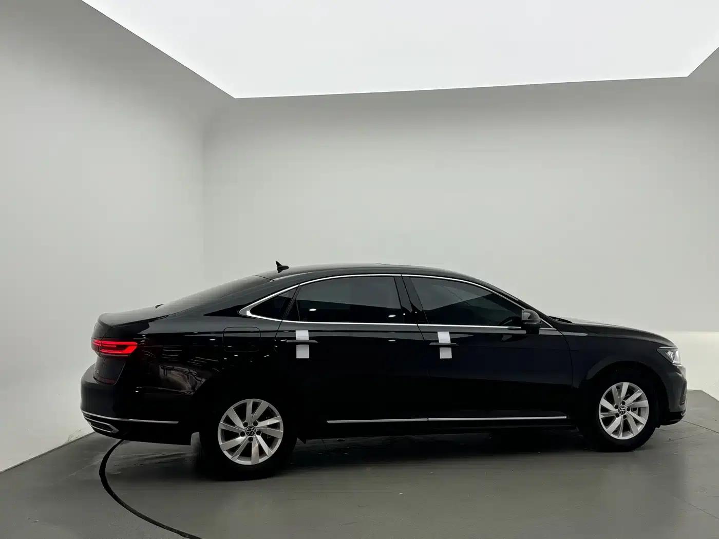 2022 Volkswagen Passat 280TSI Business Edition — миниатюра 7