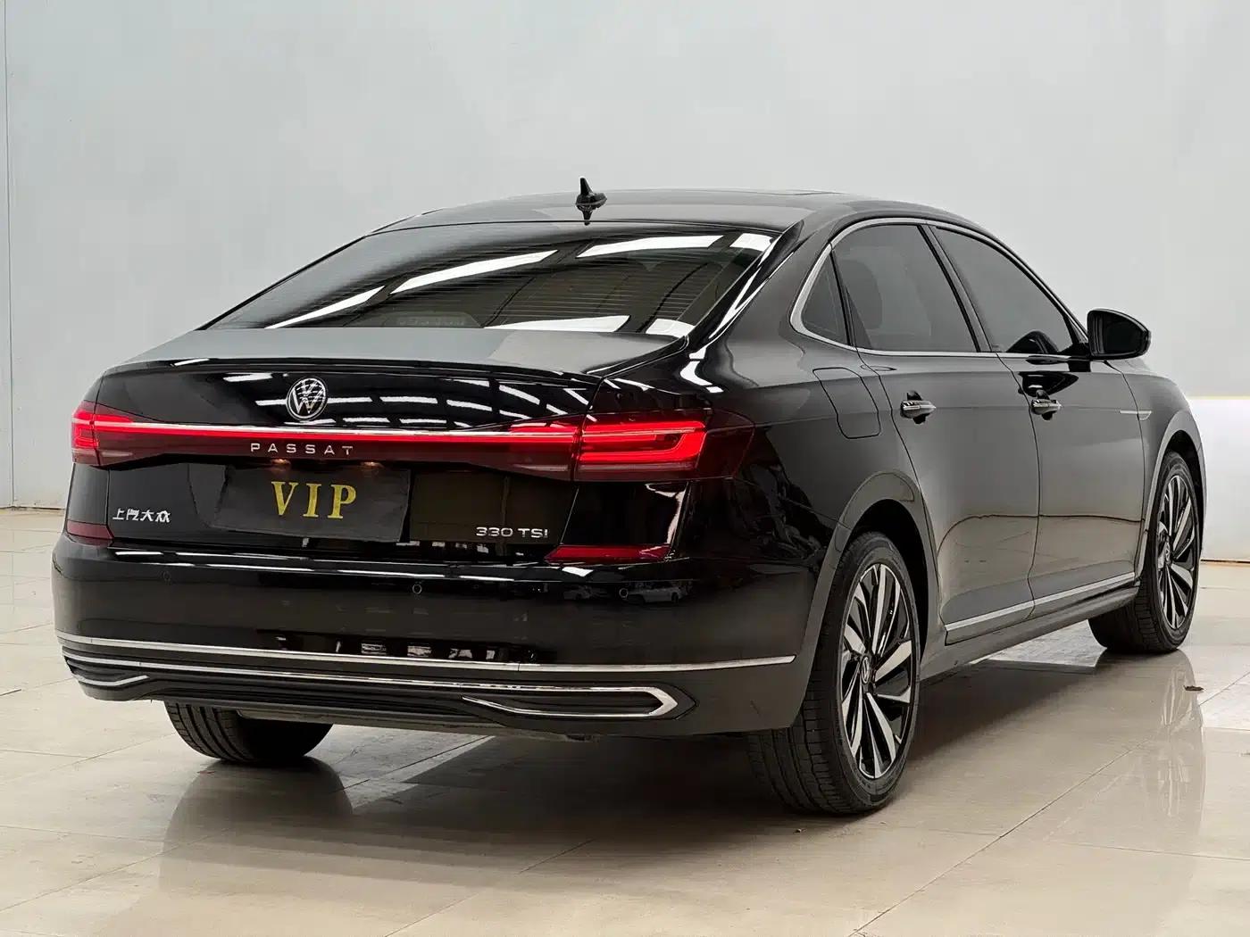 2023 Passat 330TSI Elite Edition — миниатюра 7