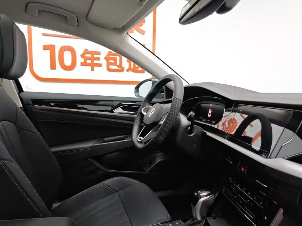 2025 Volkswagen Passat 330TSI Elite Edition — миниатюра 22