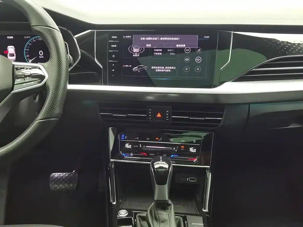 2022 Passat 330TSI Premium Edition — миниатюра 12
