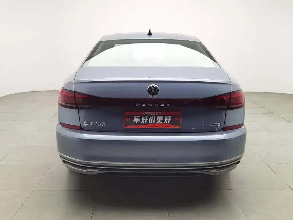 2022 Passat 330TSI Premium Edition — миниатюра 4