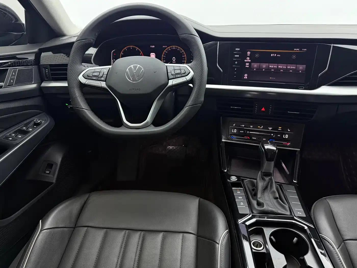 2022 Volkswagen Passat 280TSI Business Edition — миниатюра 12