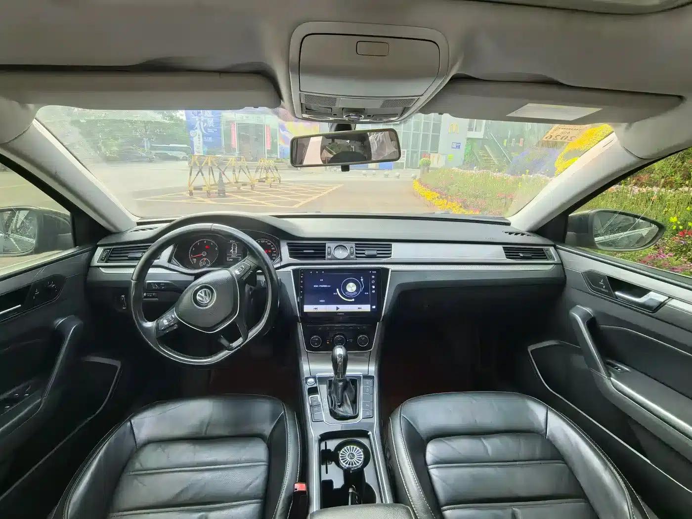 2017 Passat 280TSI DSG Premium Edition — миниатюра 5