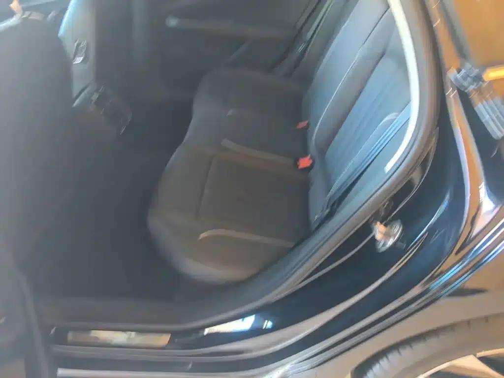 2022 Volkswagen Passat 330TSI Elite Edition — миниатюра 17